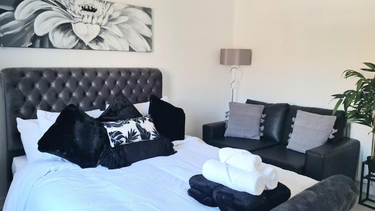 Immaculate 3-Bedrooms Dundee Apartment Exteriör bild